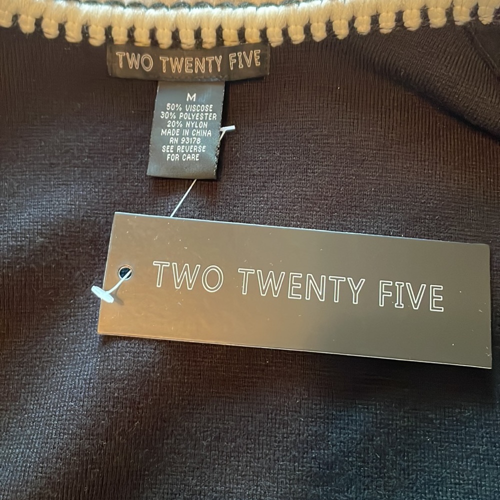 Two Twenty Five Black Open Front Long Cardigan /Jacket Size Medium - Picture 8 of 10